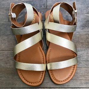 franco sarto gauge flat sandal